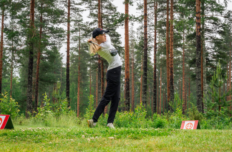Iloinen yhteishenki valtasi viheriöt KKES-Golfissa